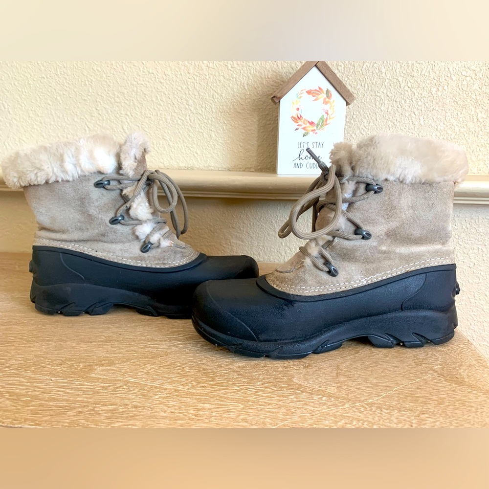 Sorel Charcoal Snow Angel Waterproof Snow Boots Sz 6.5